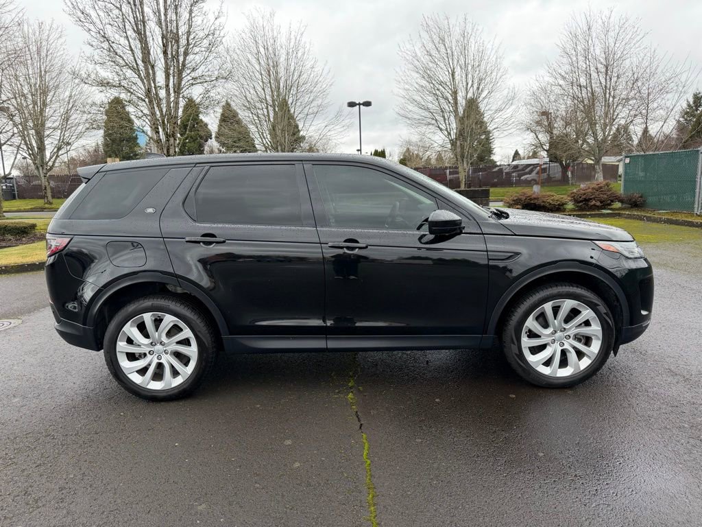 Used 2023 Land Rover Discovery Sport SE image 9