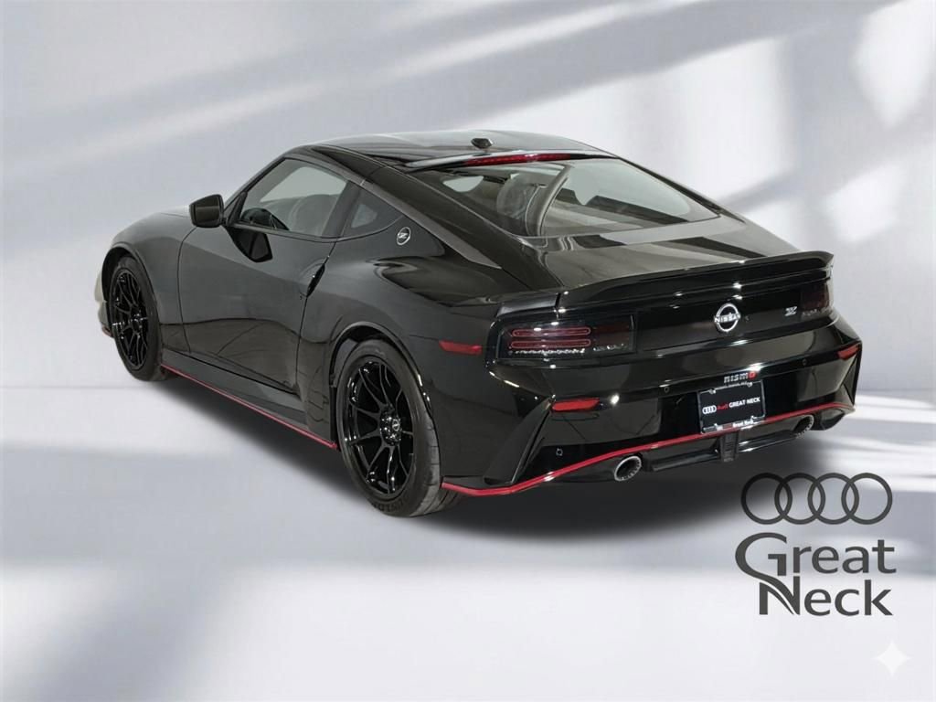 Used 2024 Nissan Z NISMO w/ Floor Mat Package image 7