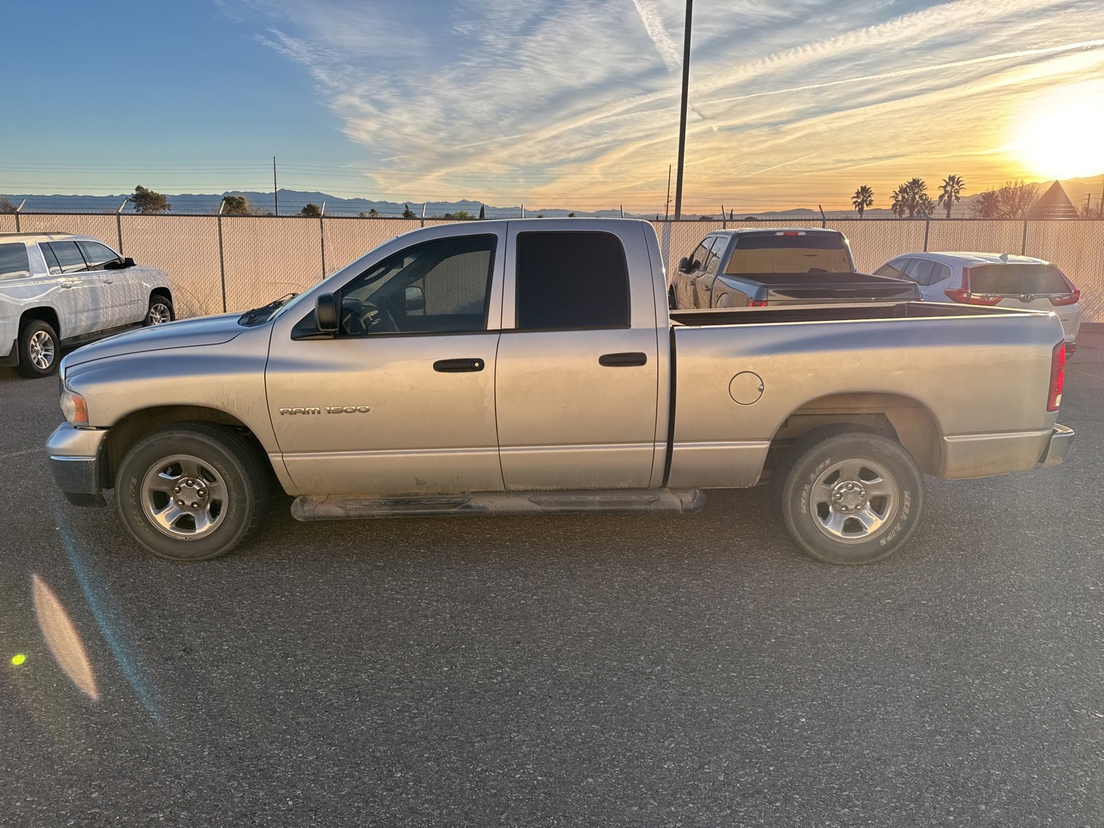 Used 2004 Dodge Ram 1500 Truck SLT w/ Trailer Tow Group image 8