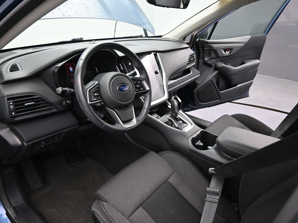 Used 2020 Subaru Outback Premium image 17