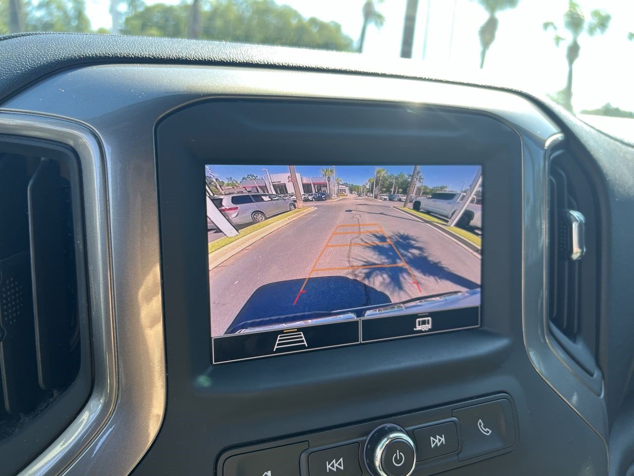 Used 2025 GMC Sierra 2500 Pro AWD/4WD image 25