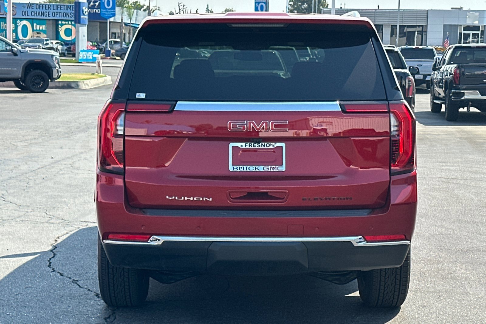 New 2025 GMC Yukon XL Elevation image 6