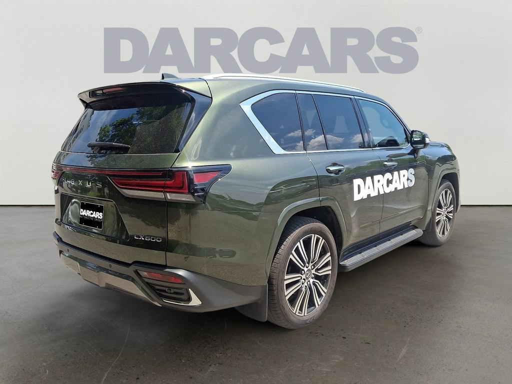 Used 2025 Lexus LX 600 4WD w/ Accessory Package (2T) image 6
