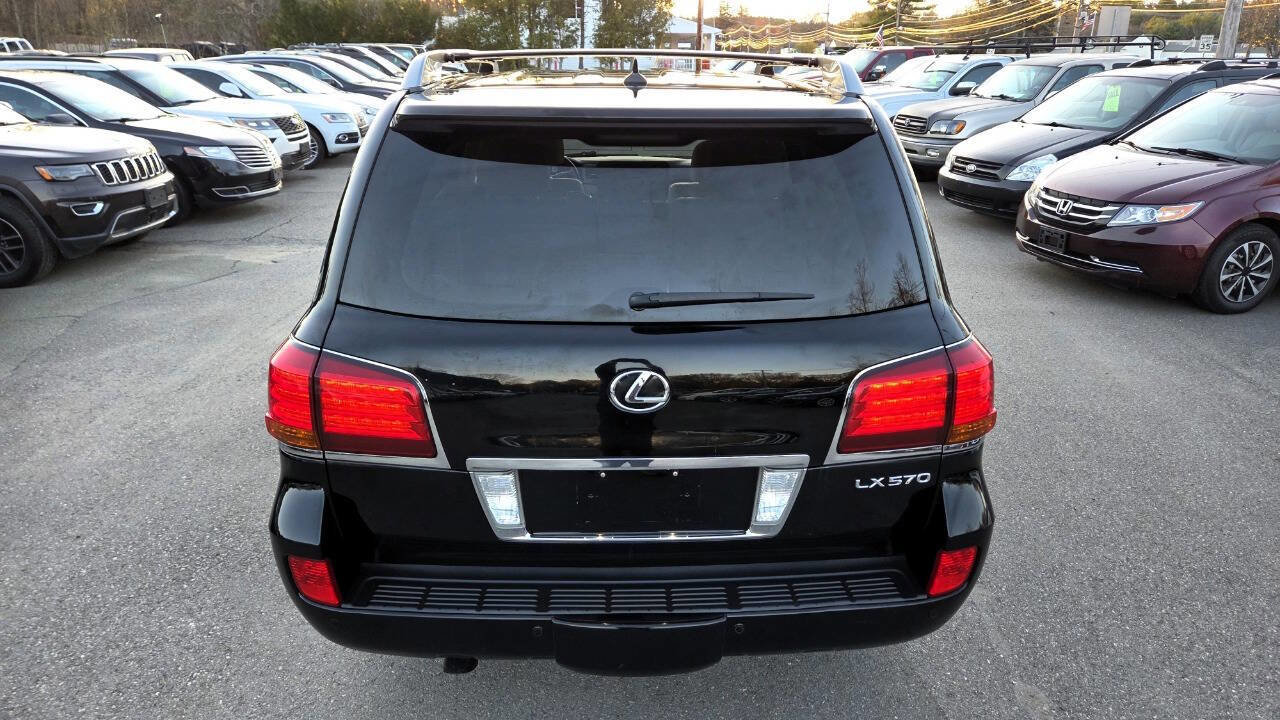 Used 2011 Lexus LX 570 4WD image 13