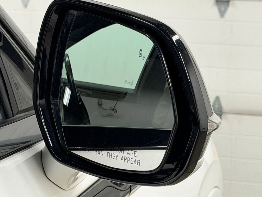 Used 2023 Lincoln Aviator Reserve w/ Equipment Group 201A image 12