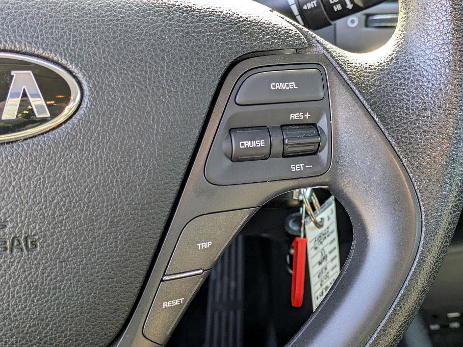 Used 2018 Kia Forte LX image 19