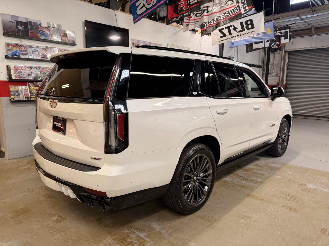 Used 2024 Cadillac Escalade V w/ Heavy-Duty Trailer Package AWD/4WD image 5