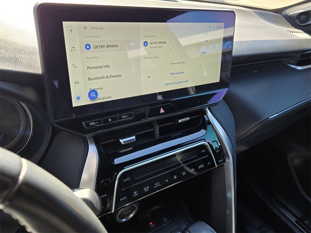 Used 2024 Toyota Venza XLE image 20