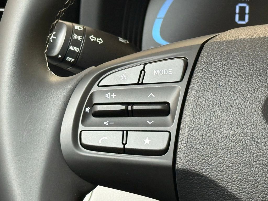 New 2026 Hyundai Venue SEL image 20