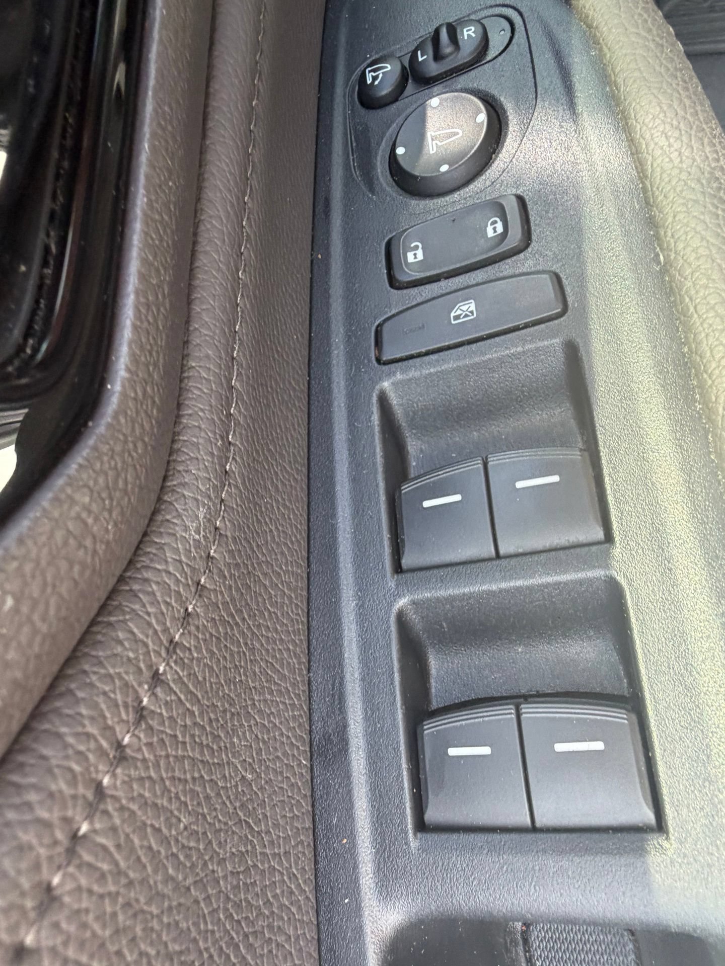 Used 2019 Honda Odyssey Elite image 14
