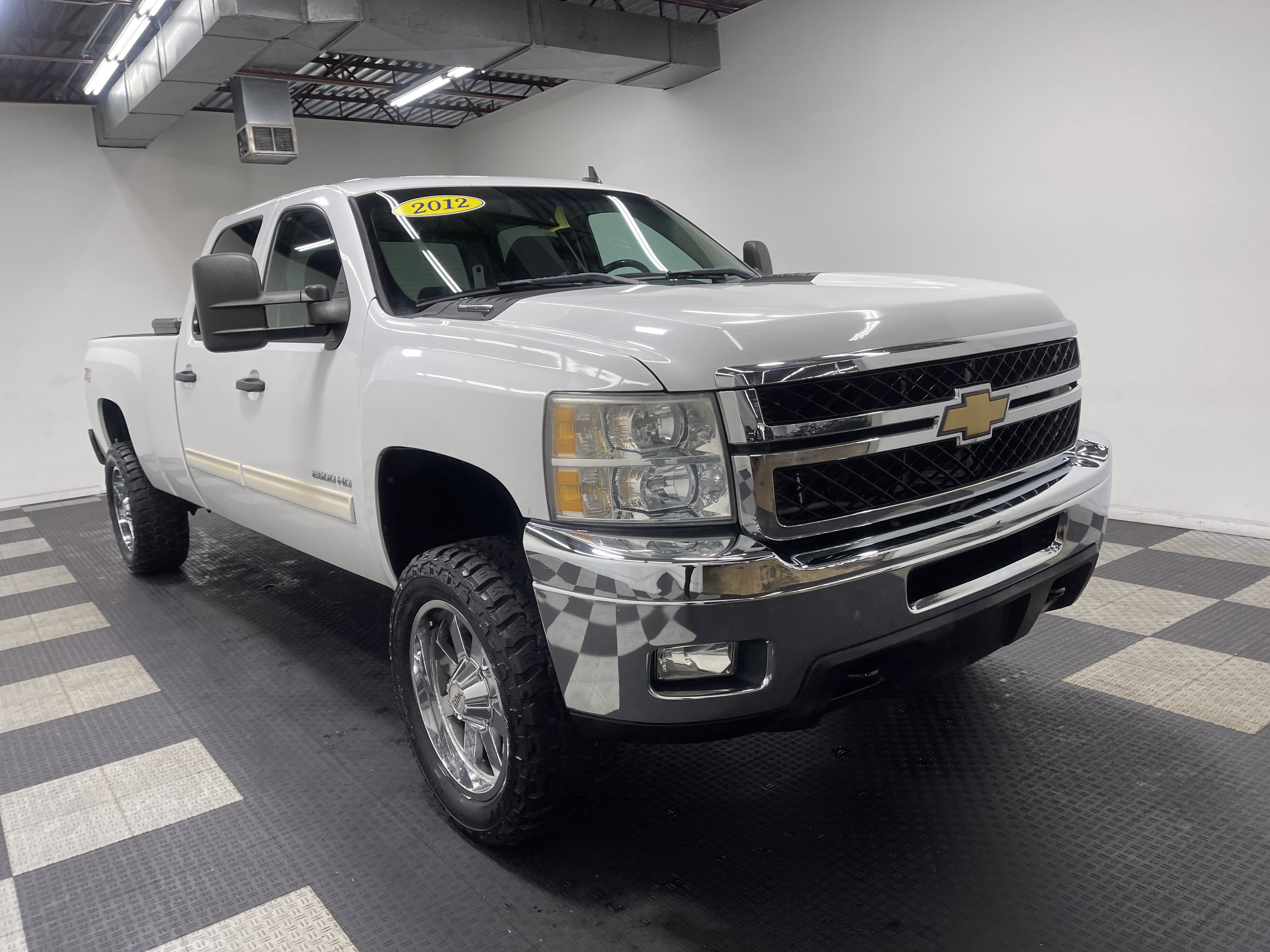 Used 2012 Chevrolet Silverado 2500 LT w/ Convenience Package image 6