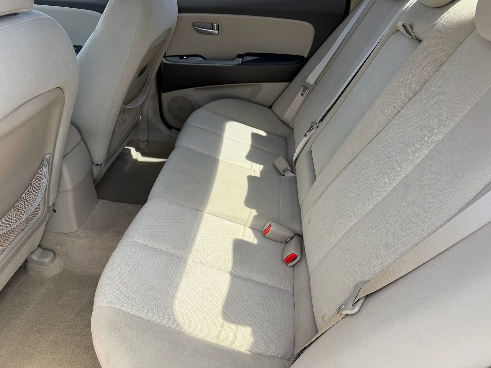 Used 2007 Hyundai Elantra Sedan FWD image 15