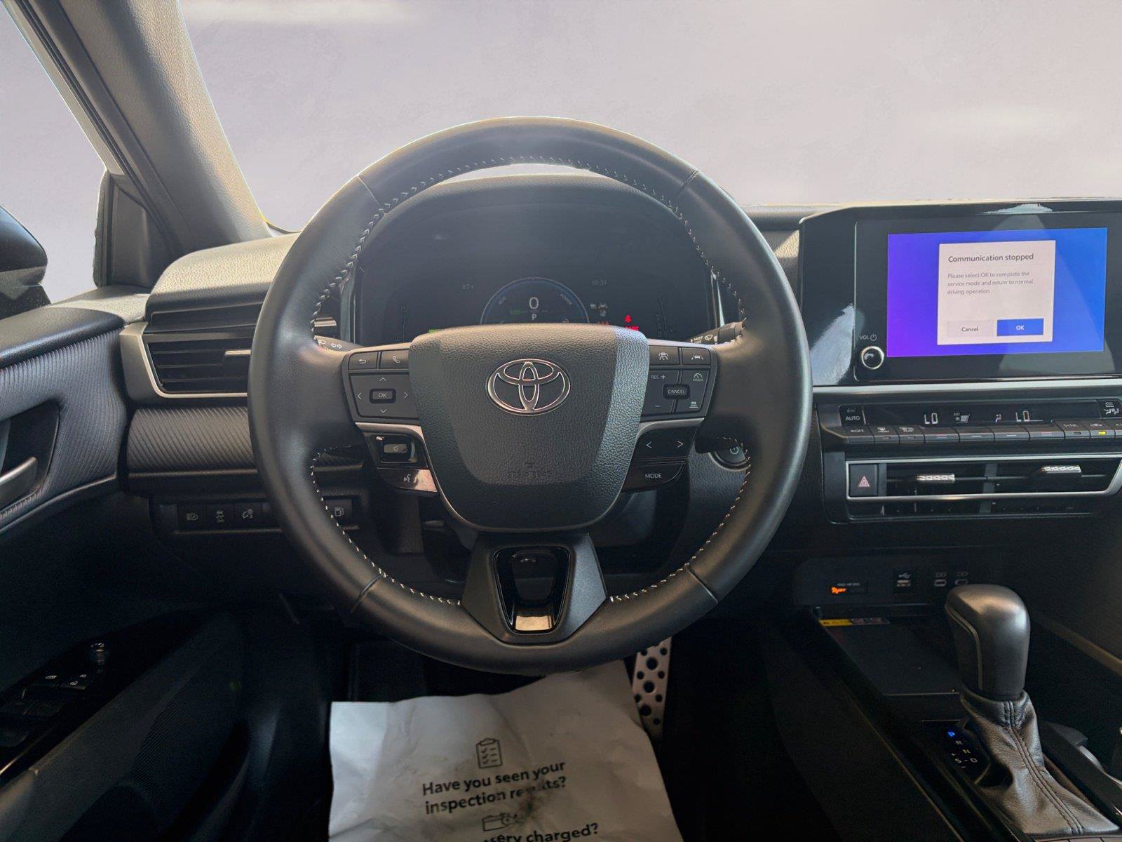 Used 2025 Toyota Camry SE FWD image 12