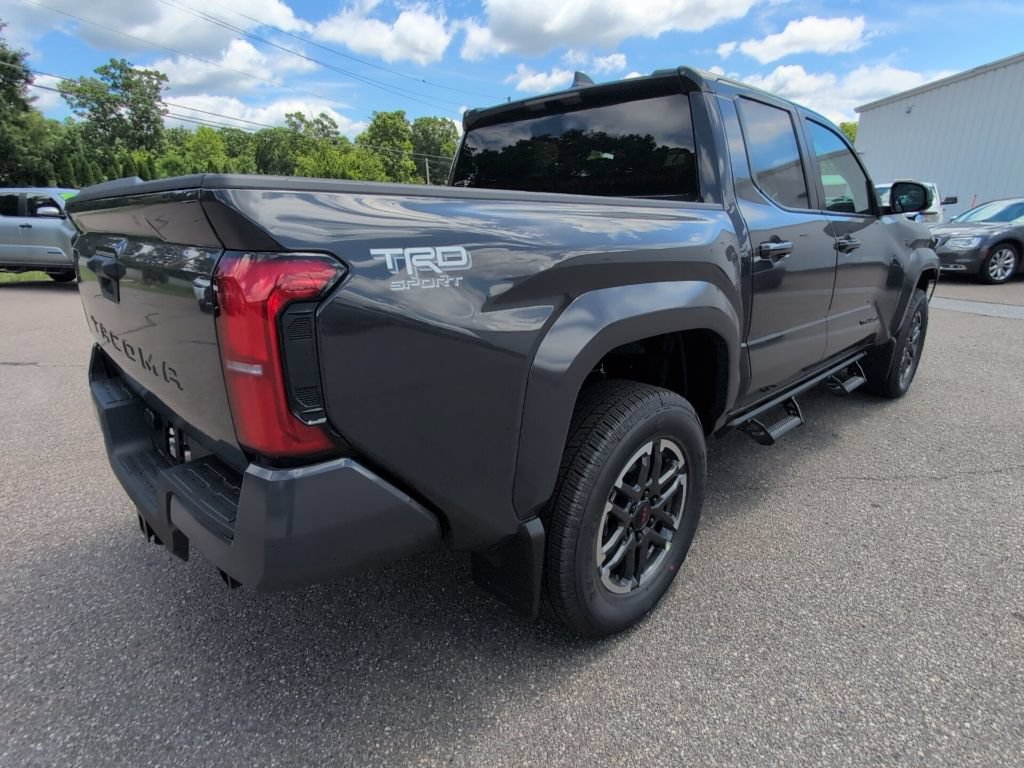 Certified 2026 Toyota Tacoma TRD Sport AWD/4WD image 7