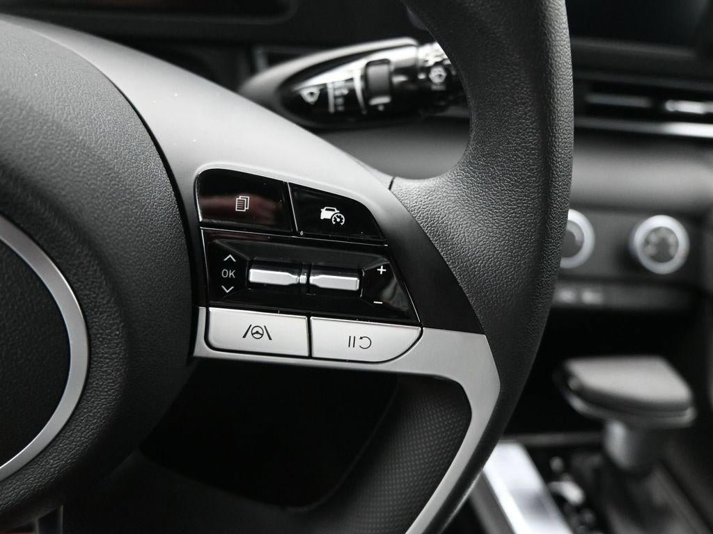 New 2026 Hyundai Elantra SE image 18