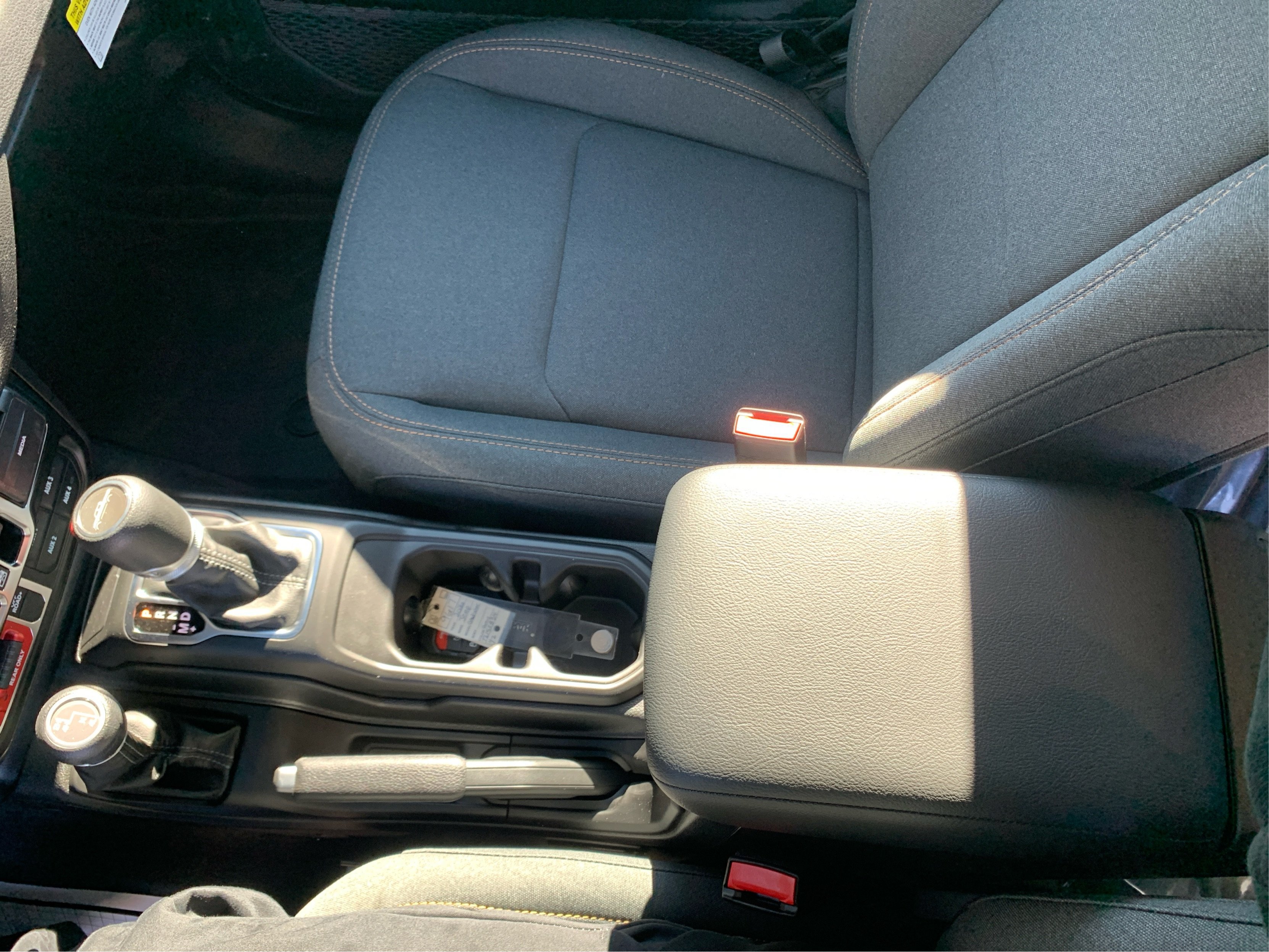 New 2026 Jeep Gladiator Sport AWD/4WD image 13