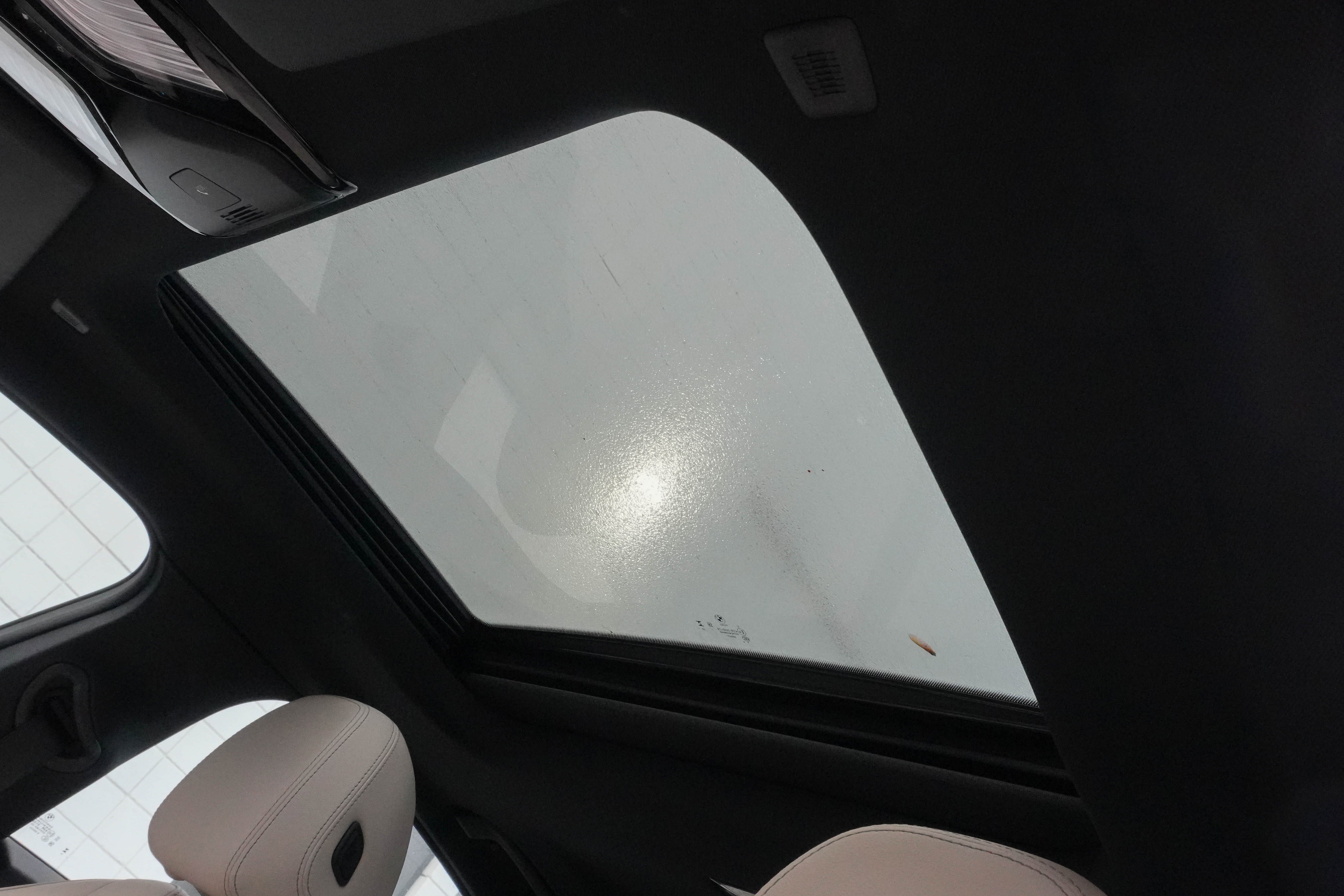 Used 2023 BMW i4 eDrive35 image 15