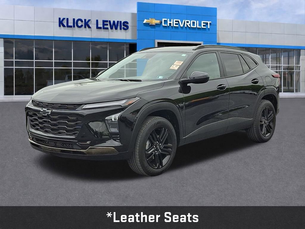 Used 2024 Chevrolet Trax ACTIV w/ Driver Confidence Package FWD image 3