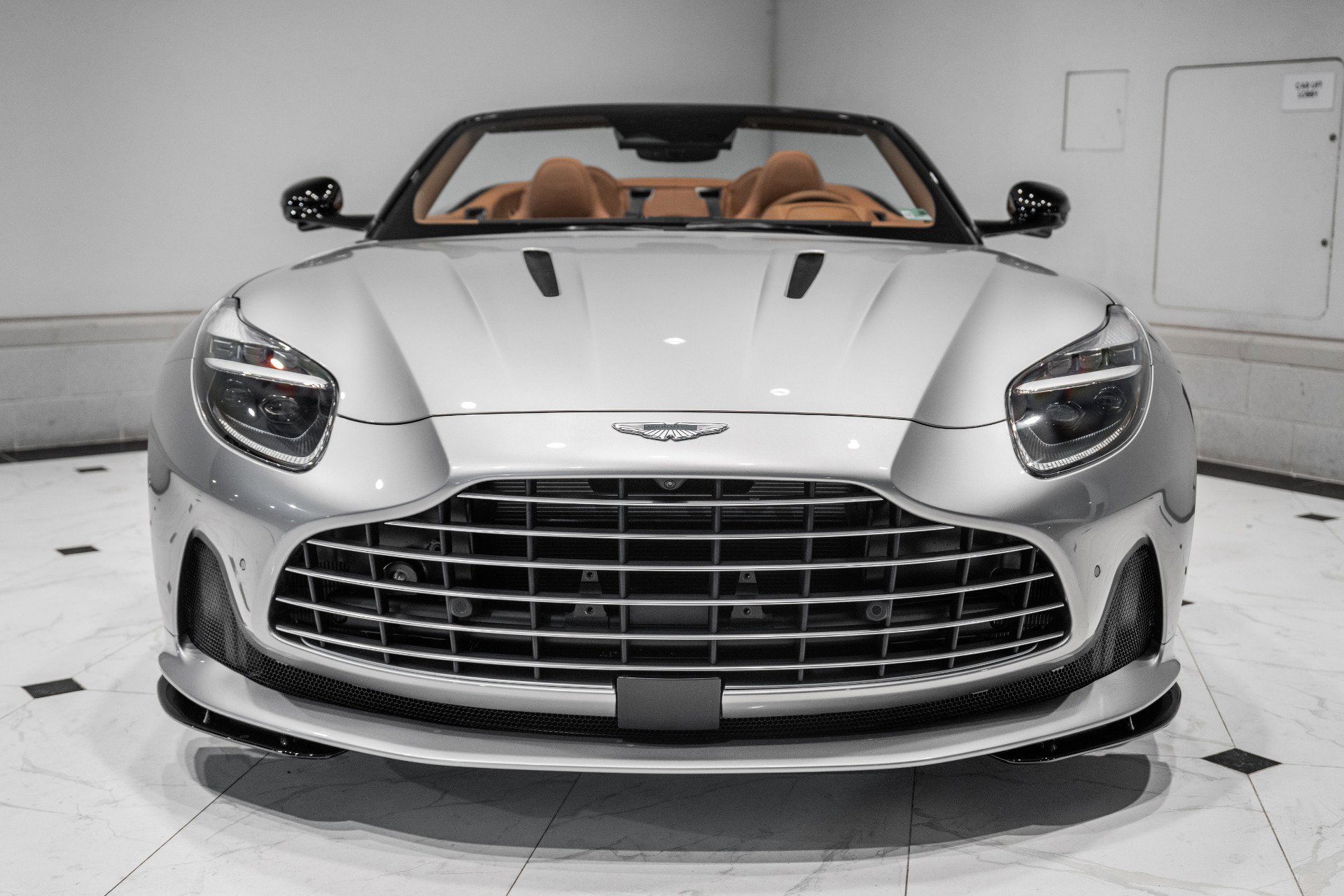 New 2026 Aston Martin DB12 Volante image 7