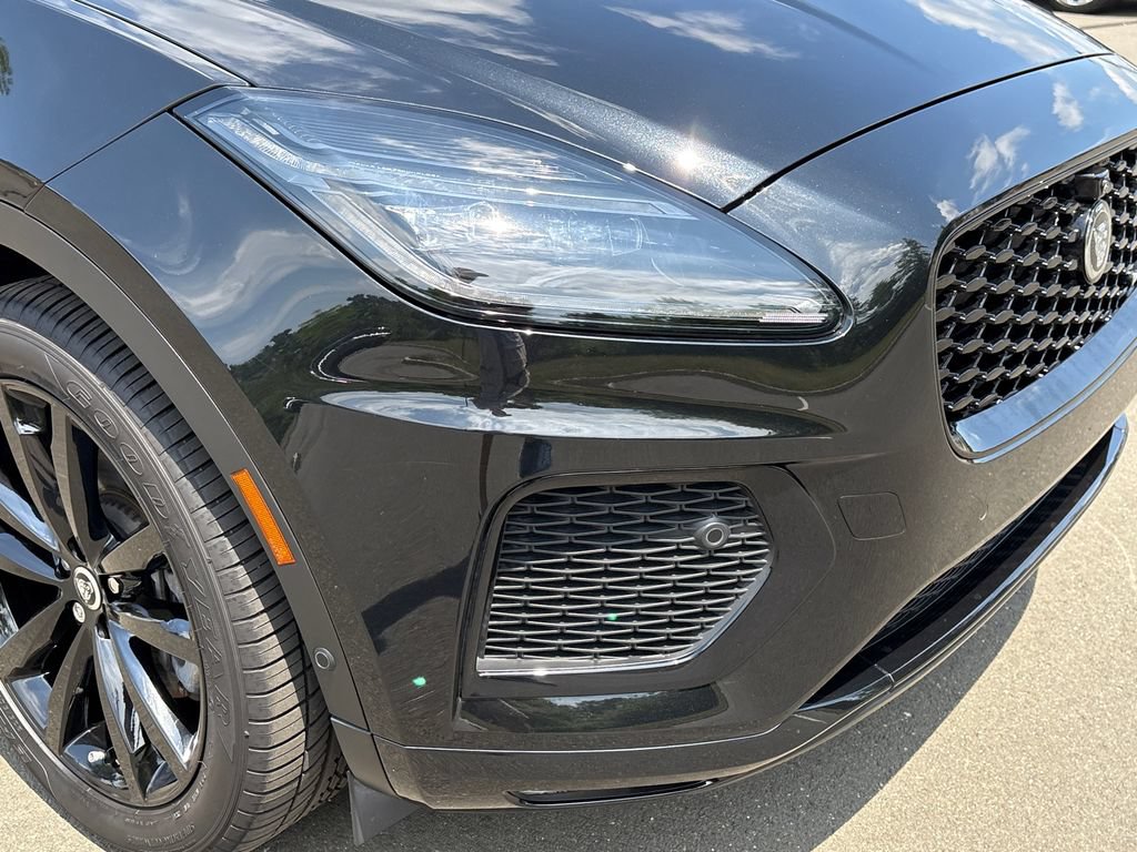 Used 2024 Jaguar E-PACE R-Dynamic SE AWD/4WD image 8