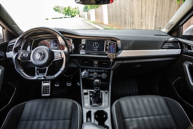 Used 2020 Volkswagen Jetta GLI FWD image 9