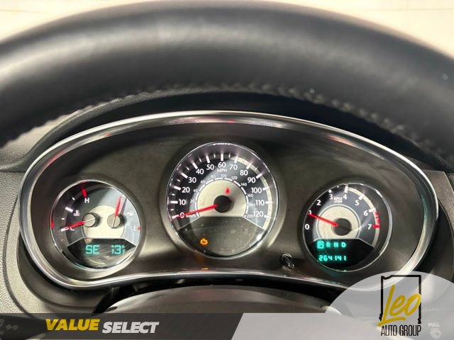 Used 2014 Chrysler 200 Touring FWD image 12