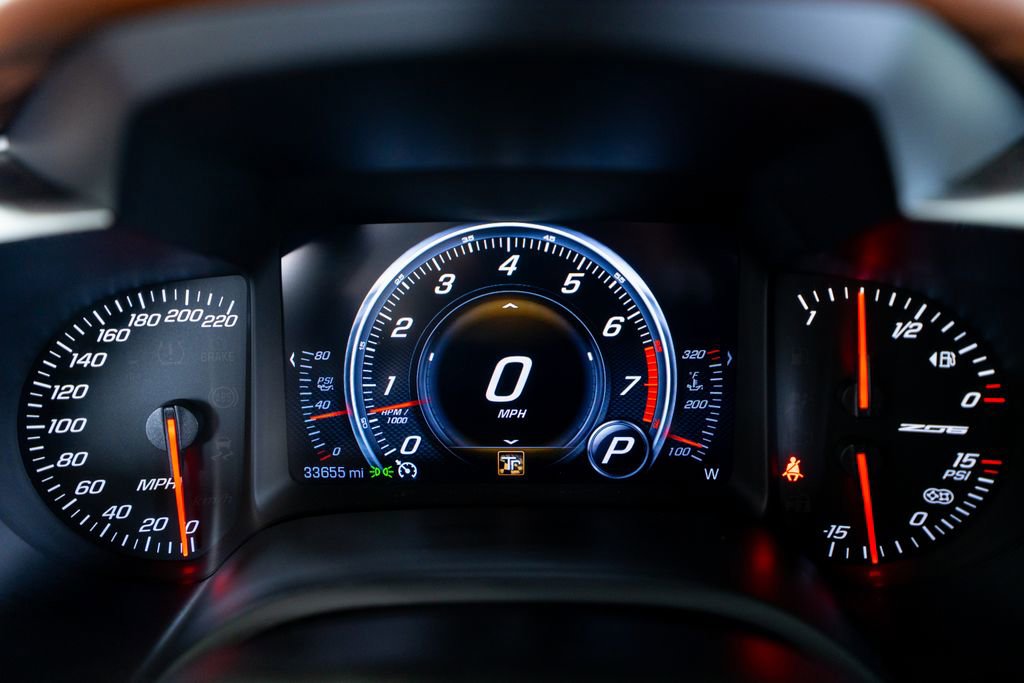 Used 2018 Chevrolet Corvette Z06 RWD image 40