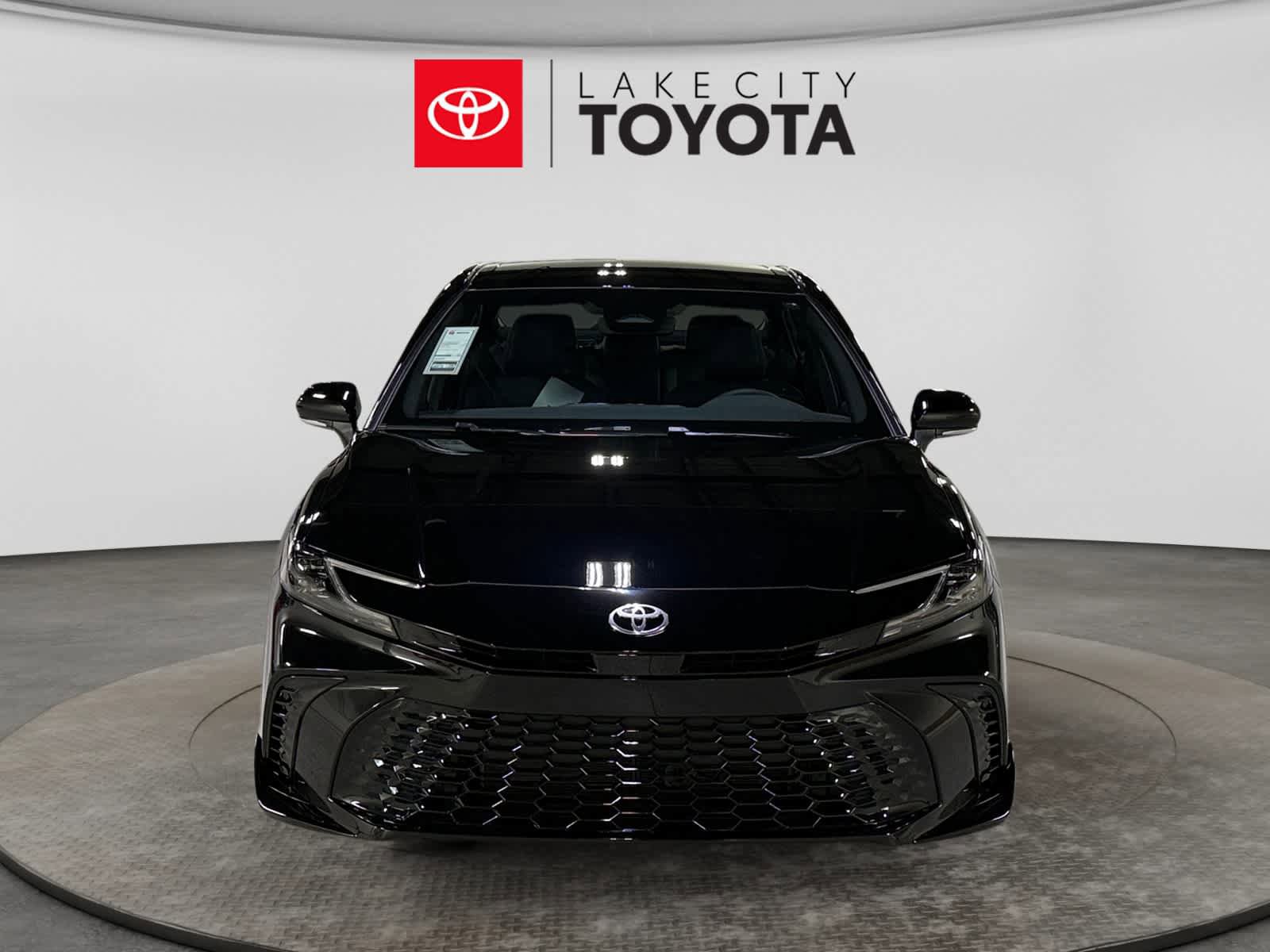 New 2026 Toyota Camry XSE FWD image 10