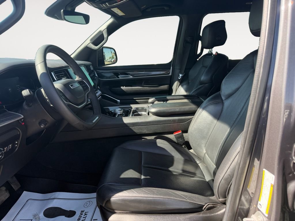 Used 2022 Jeep Wagoneer Series III image 15