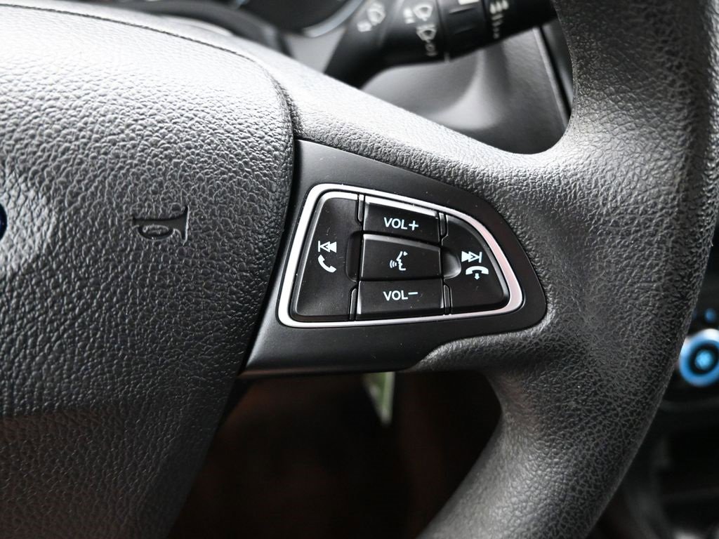 Used 2018 Ford Focus SE image 17