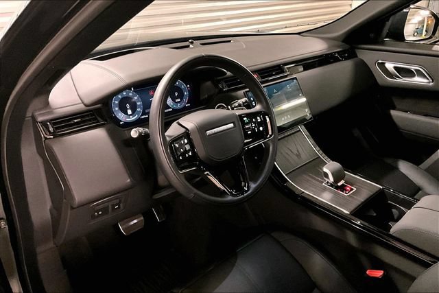 Certified 2026 Land Rover Range Rover Velar Dynamic SE AWD/4WD image 24