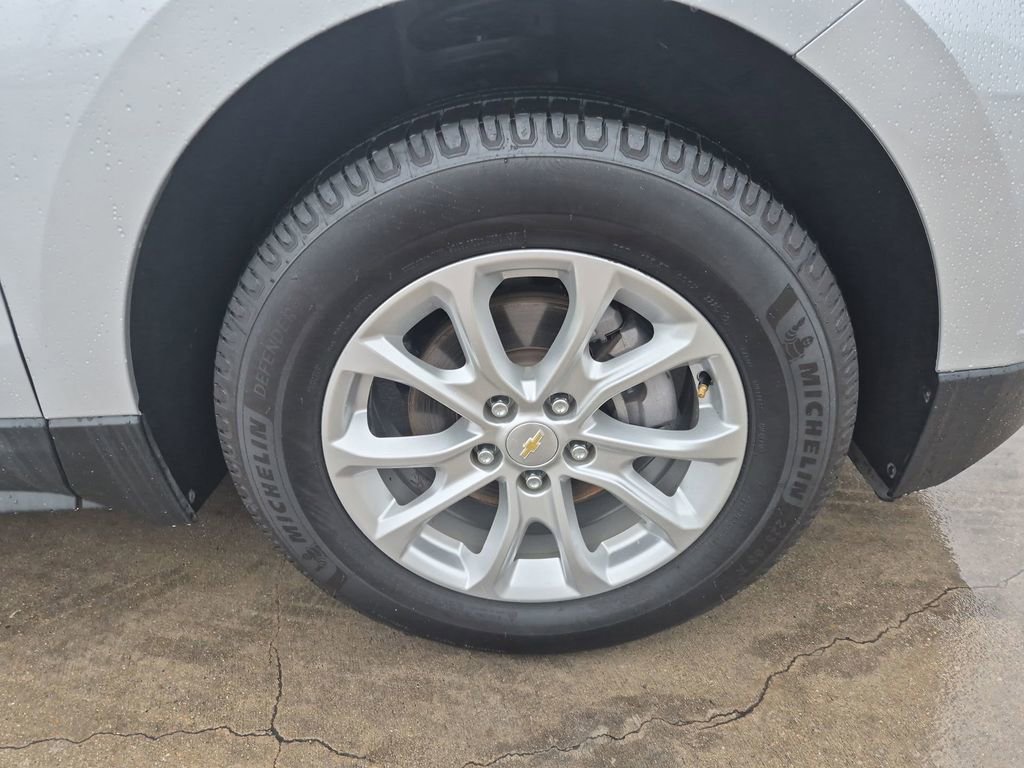 Used 2021 Chevrolet Equinox LT AWD/4WD image 10