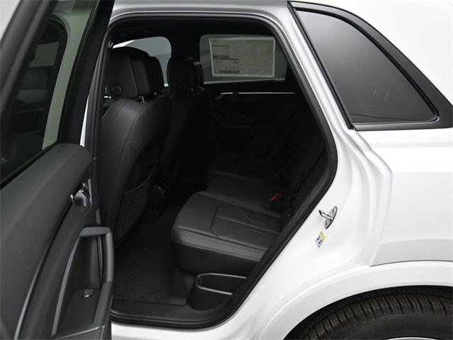 New 2025 Audi Q3 2.0T Premium image 11