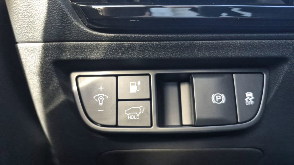 New 2025 Kia EV6 Light w/ Light LR Technology Package image 25
