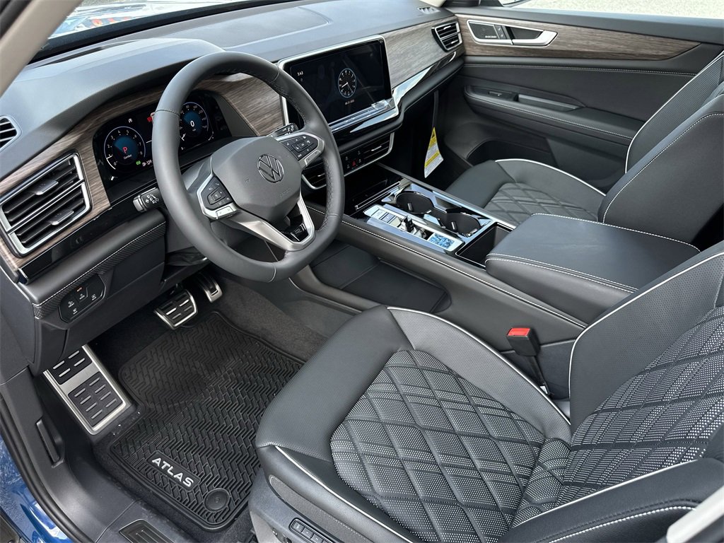 New 2026 Volkswagen Atlas SEL Premium R-Line image 11