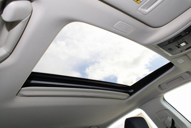 Certified 2024 Lexus ES 300h w/ Premium Package image 6