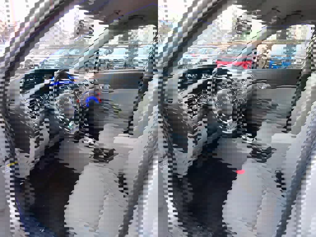Used 2014 Honda Civic LX image 2