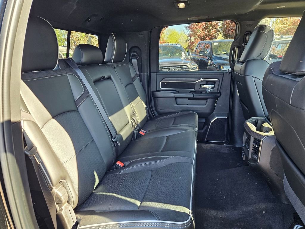New 2026 RAM 2500 Laramie w/ Night Edition AWD/4WD image 15