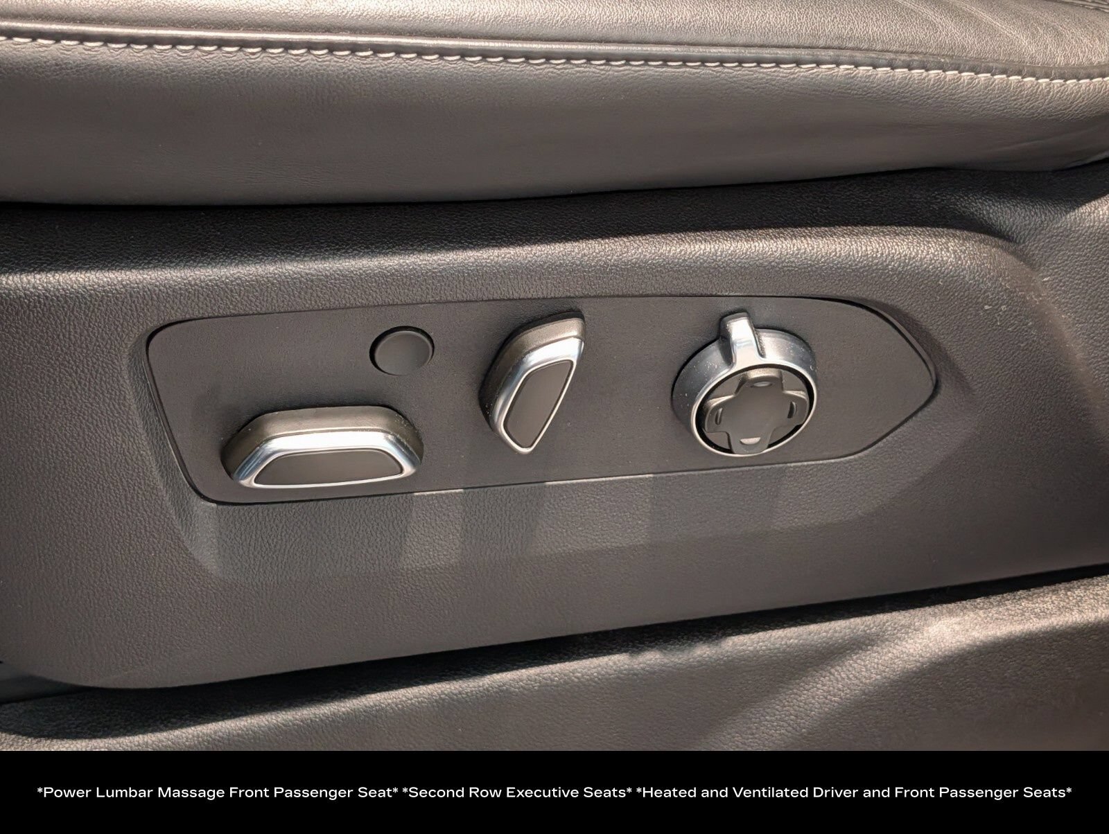 Certified 2025 Cadillac Escalade V AWD/4WD image 33