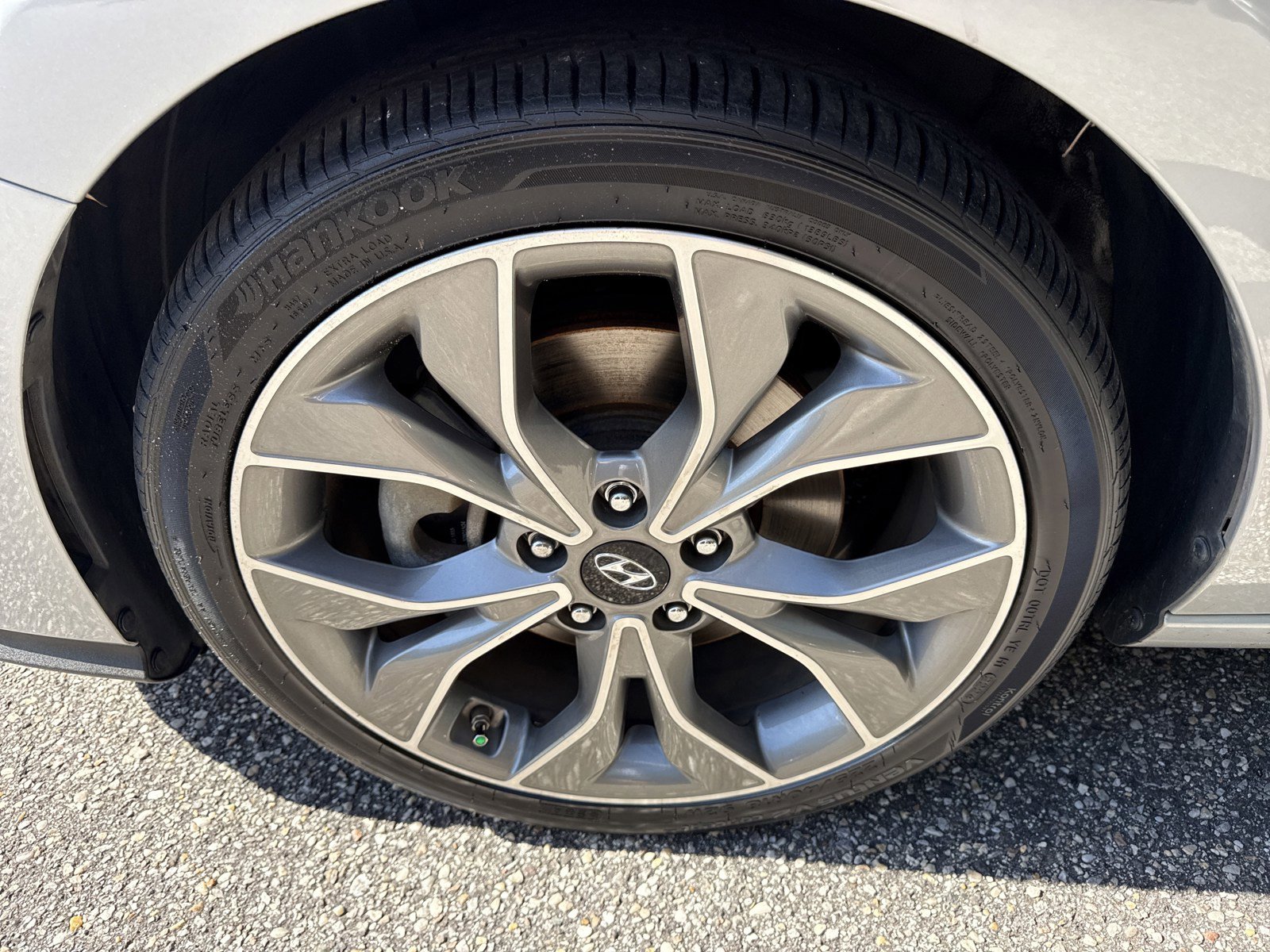 Used 2020 Hyundai Elantra GT N Line image 10