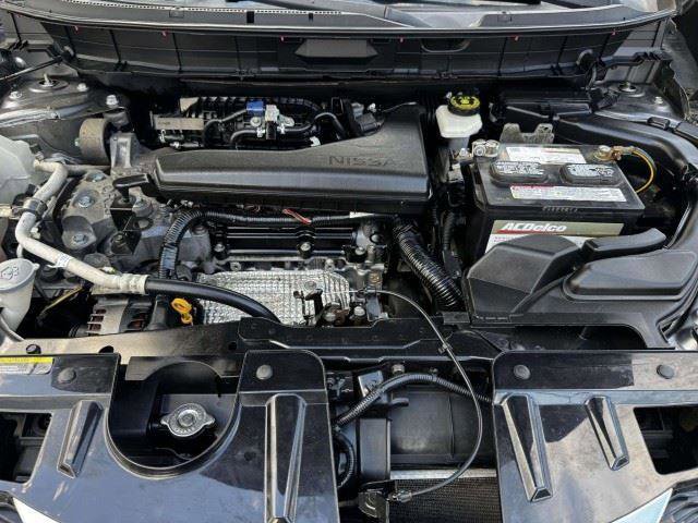 Used 2015 Nissan Rogue SV FWD image 56