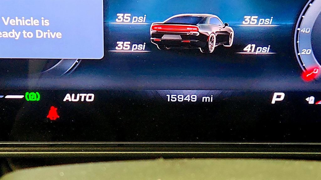 Used 2025 Dodge Charger R/T w/ Quick Order Package 25M R/T image 13