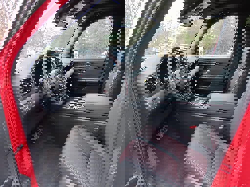 New 2025 Honda Pilot Black Edition image 2