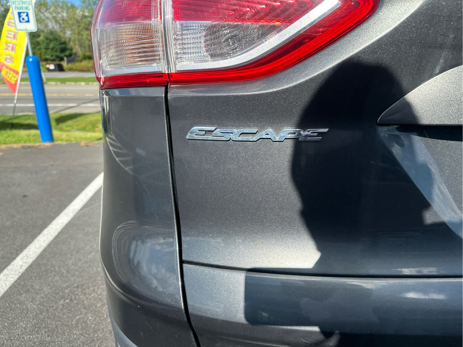 Used 2016 Ford Escape SE w/ Equipment Group 201A AWD/4WD image 5