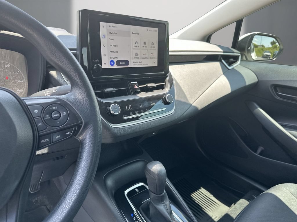 Used 2024 Toyota Corolla LE FWD image 15