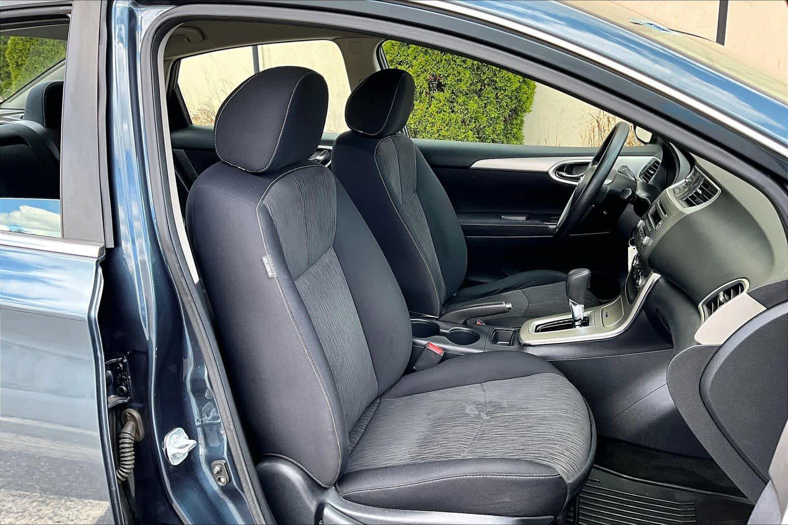 Used 2014 Nissan Sentra SV FWD image 8