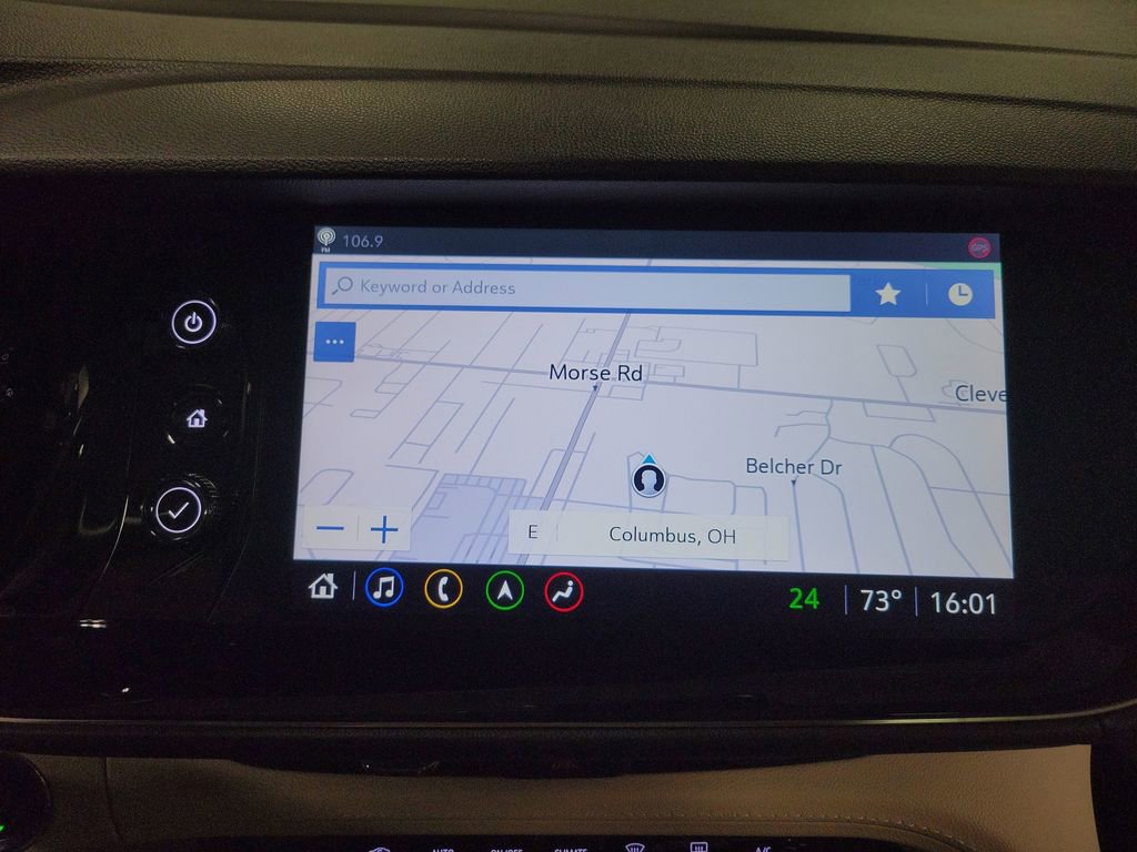 Used 2022 Buick Envision Avenir w/ Technology Package II FWD image 20