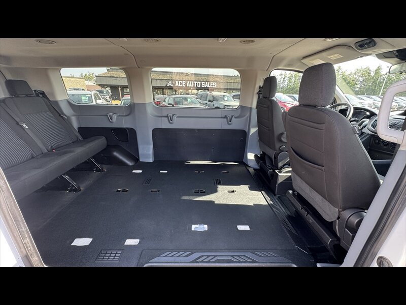 Used 2018 Ford Transit 150 XLT RWD image 14