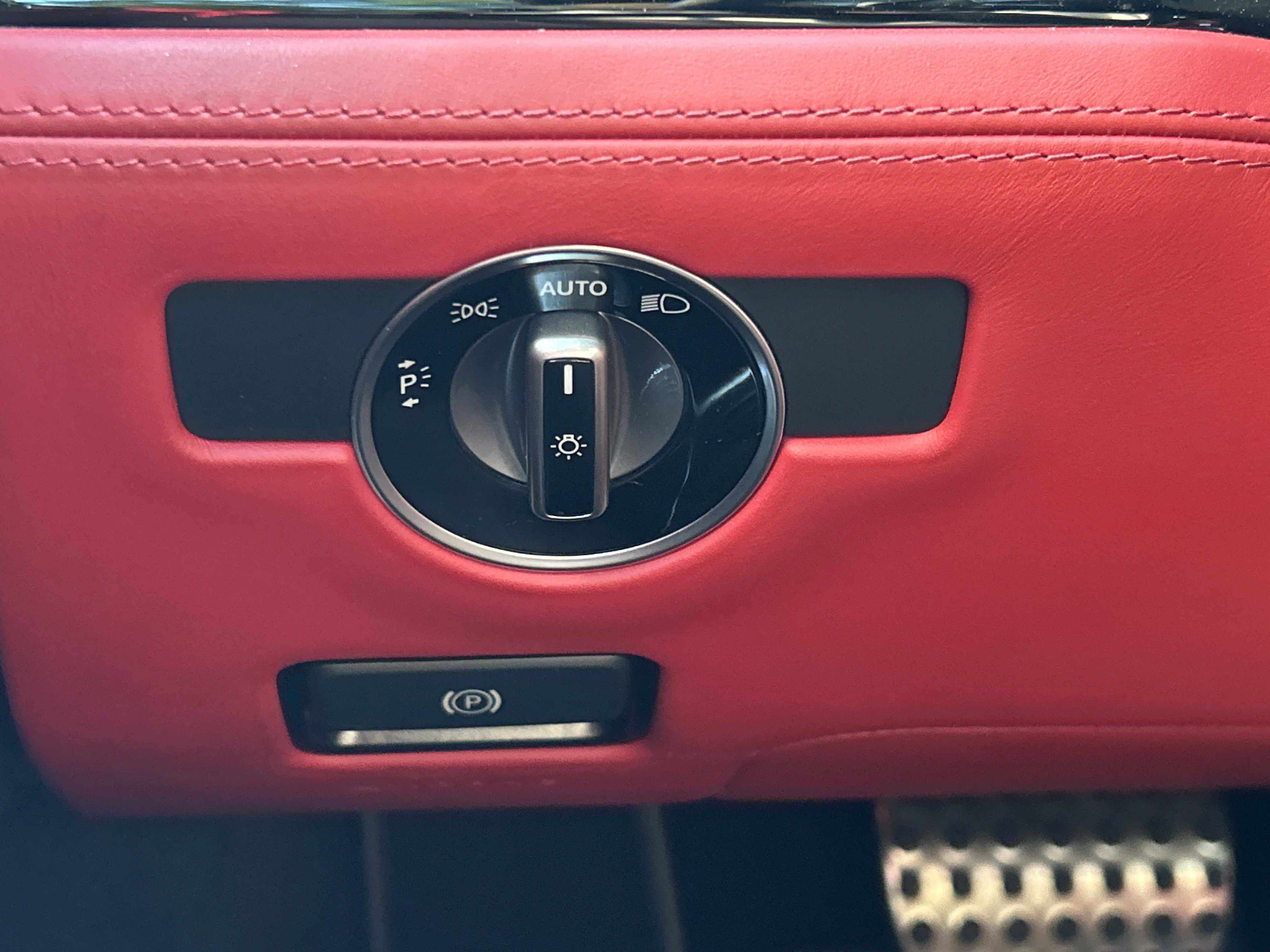 Used 2018 Mercedes-Benz SL 450 image 33