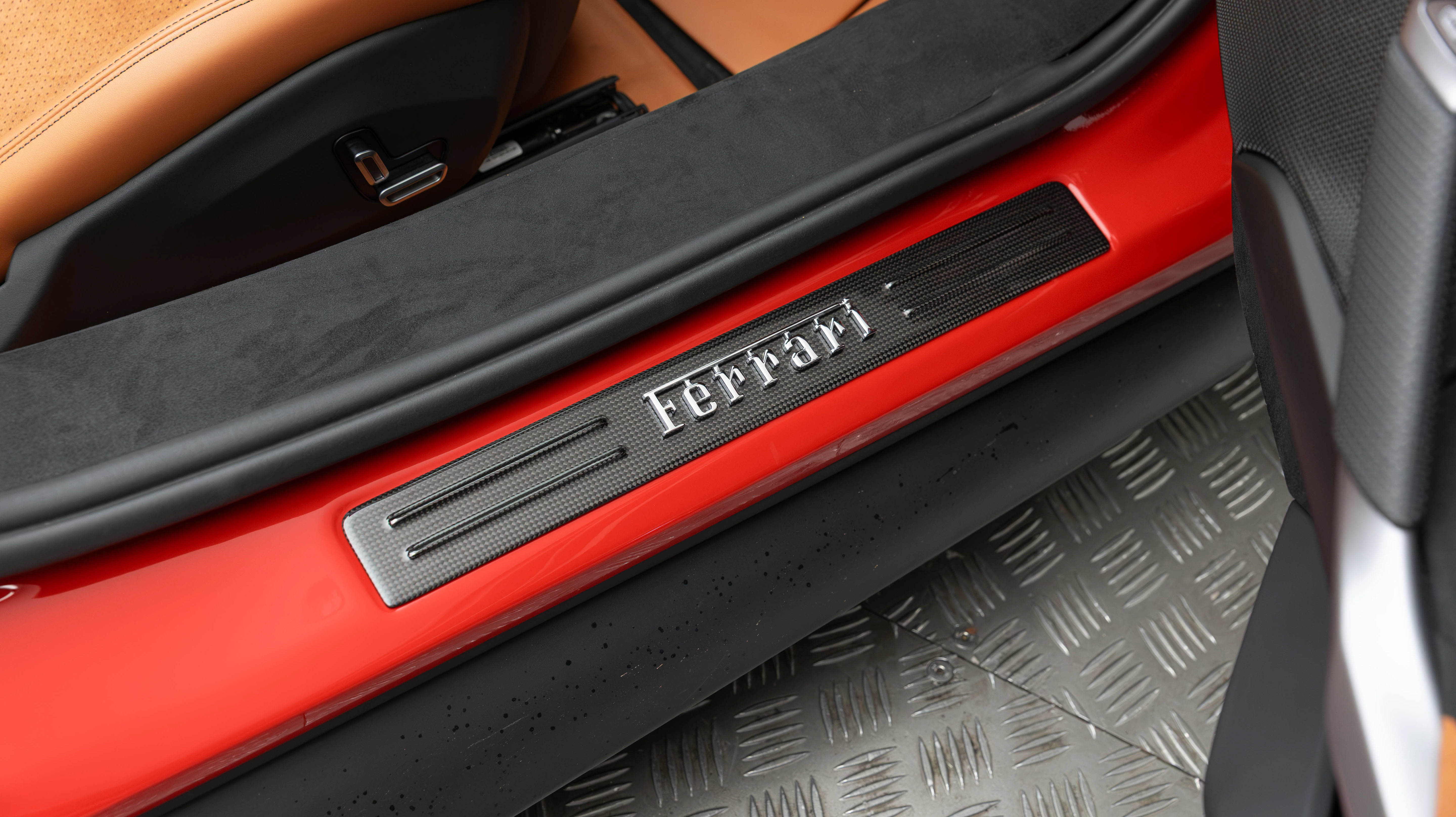 Certified 2025 Ferrari 296 GTS RWD image 36
